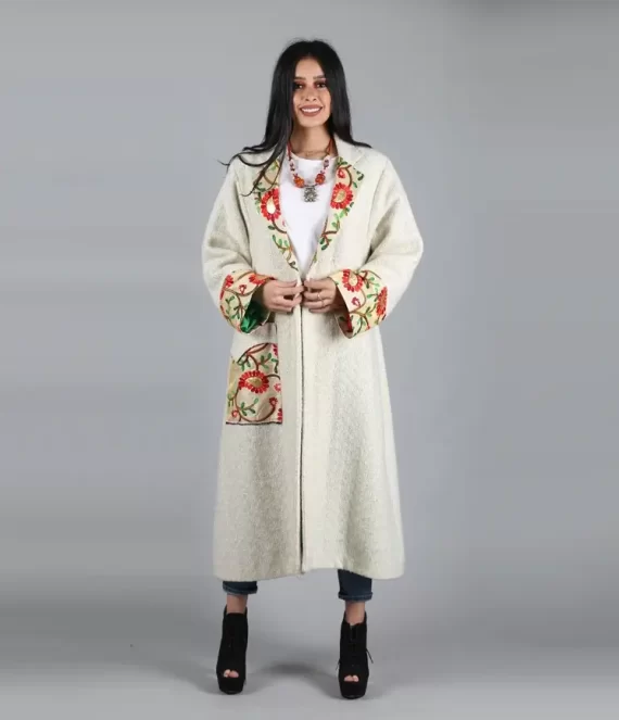 Wool Coat with Gold Threads Paired with Embroidered Silk Shantung
