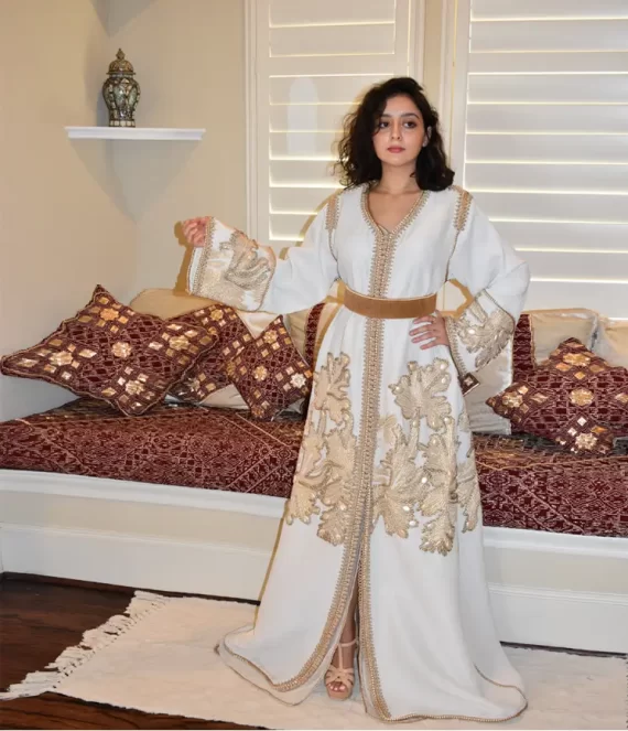 Two-Piece Caftan in Brocade with Crepe underlay