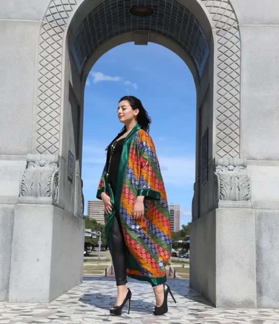 Shantung Kimono with Crepe Borders and Satin Charmeuse Lining